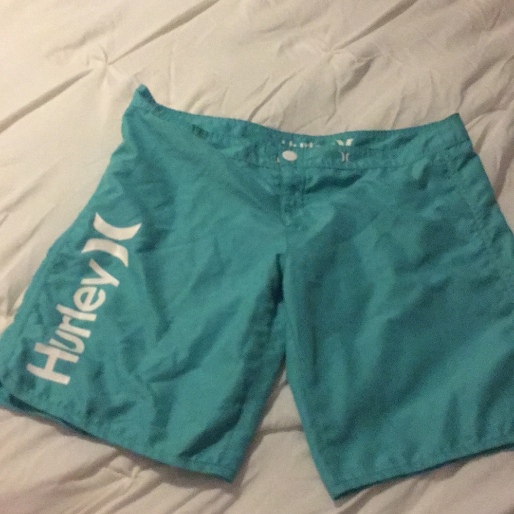 Hurley women’s swim board shorts